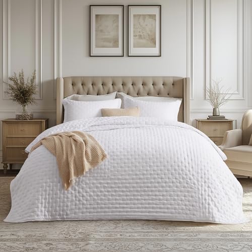 Bedsure King Quilt Set - Ultra Soft Comforter with 2 Pillow Shams