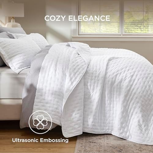 Bedsure King Quilt Set - Ultra Soft Comforter with 2 Pillow Shams