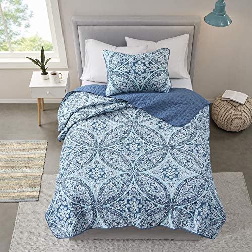 Comfort Spaces Reversible Quilt Set Glamorous Damask Aqua 2 Piece
