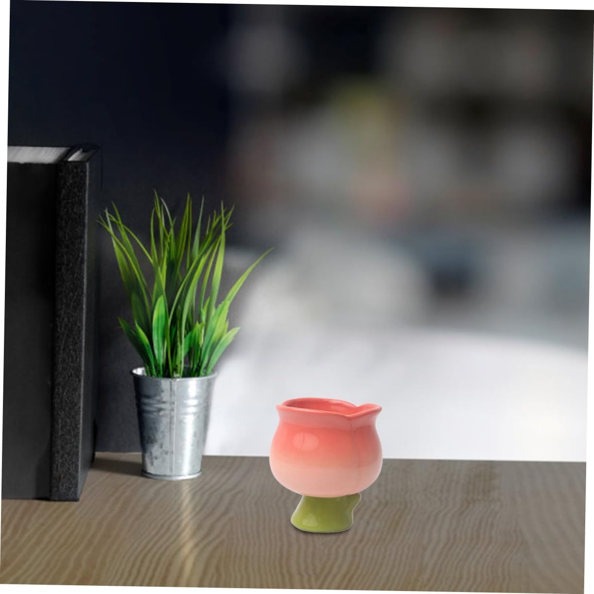 Showeroro Ceramic Dessert Cup with Footed Design