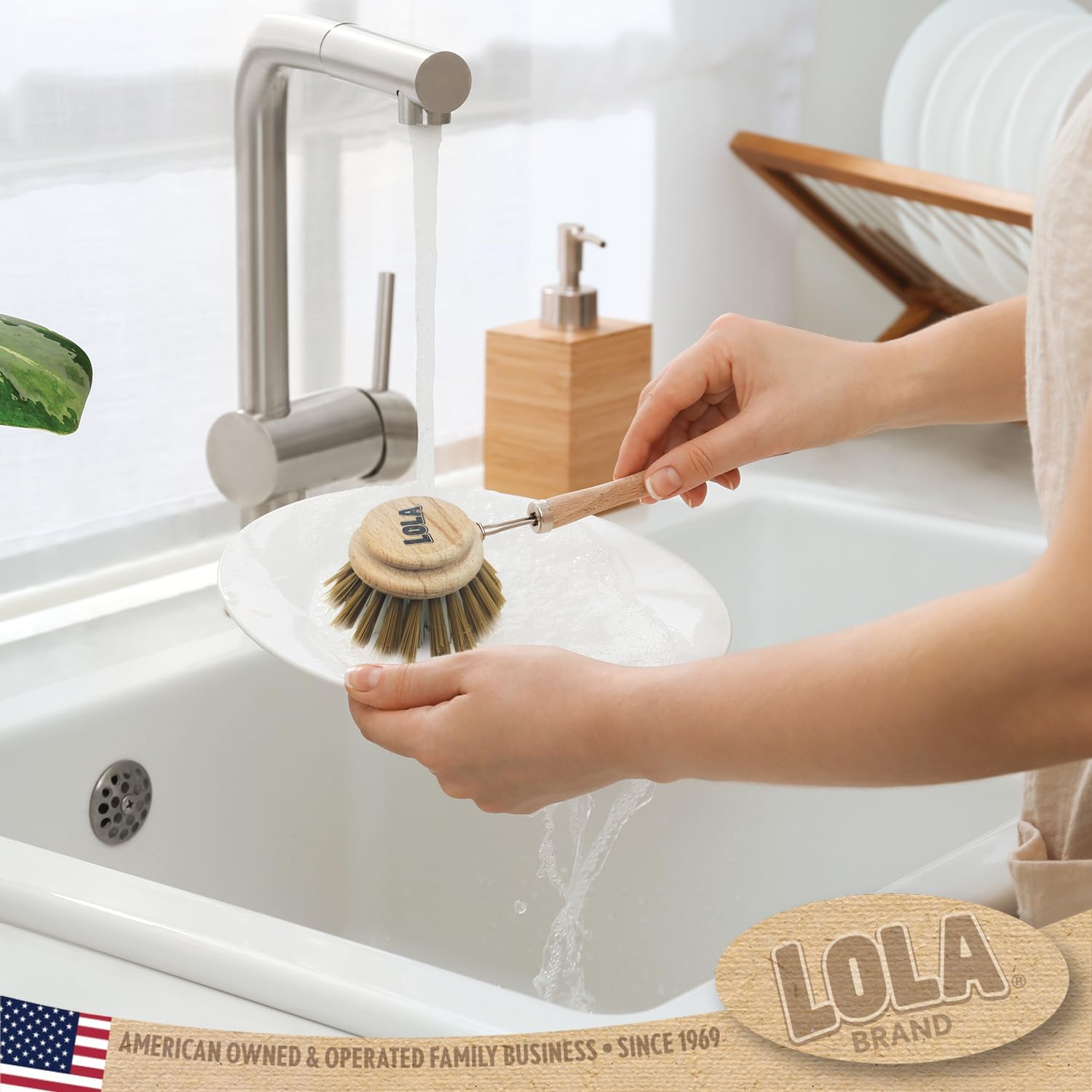 Lola Original Dishwashing Vegetable Brush with EZ-Grip Handle