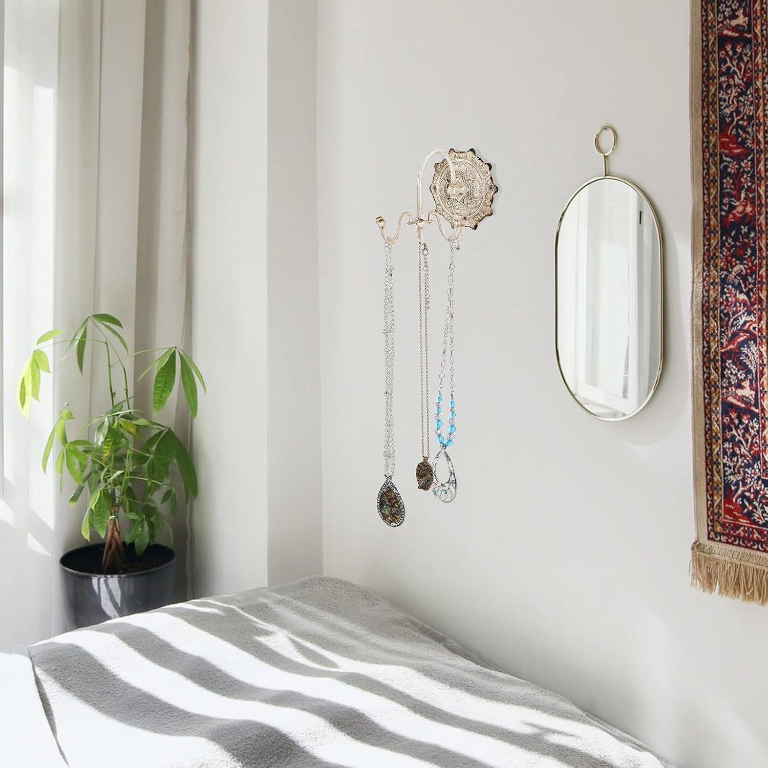 Nikki Home Rustic Wall Jewelry Organizer with 6 Hooks