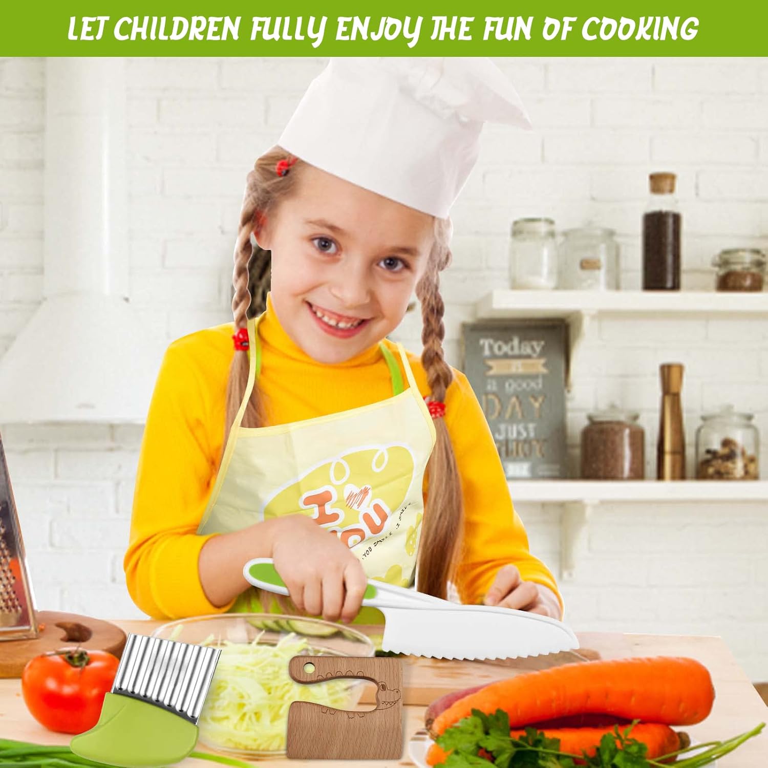 18 Pieces Montessori Kitchen Tools Toy Set for Toddlers Kids