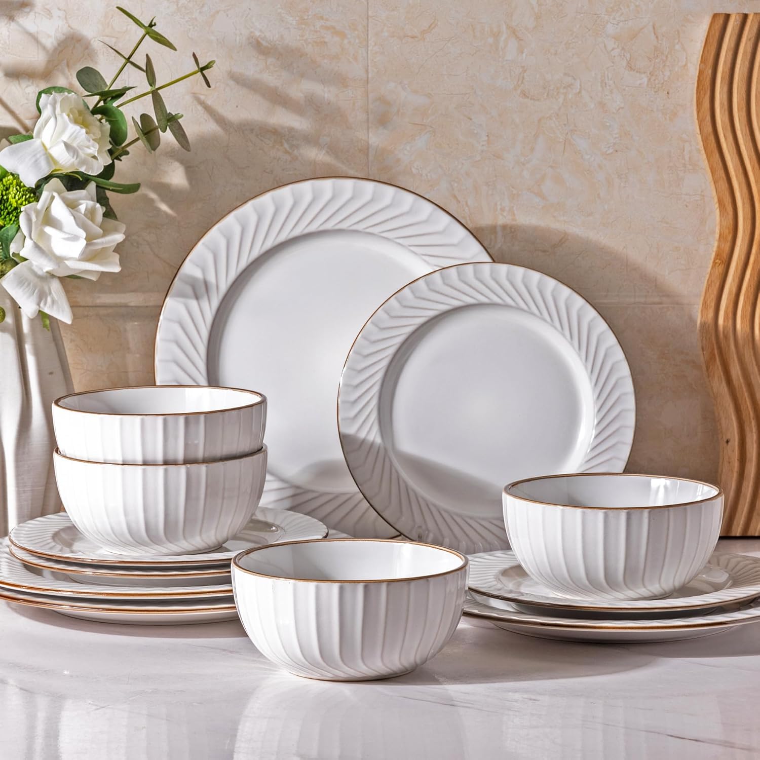 GBHOME Ceramic Dinnerware Set 12 pcs Elegant Plates Bowls