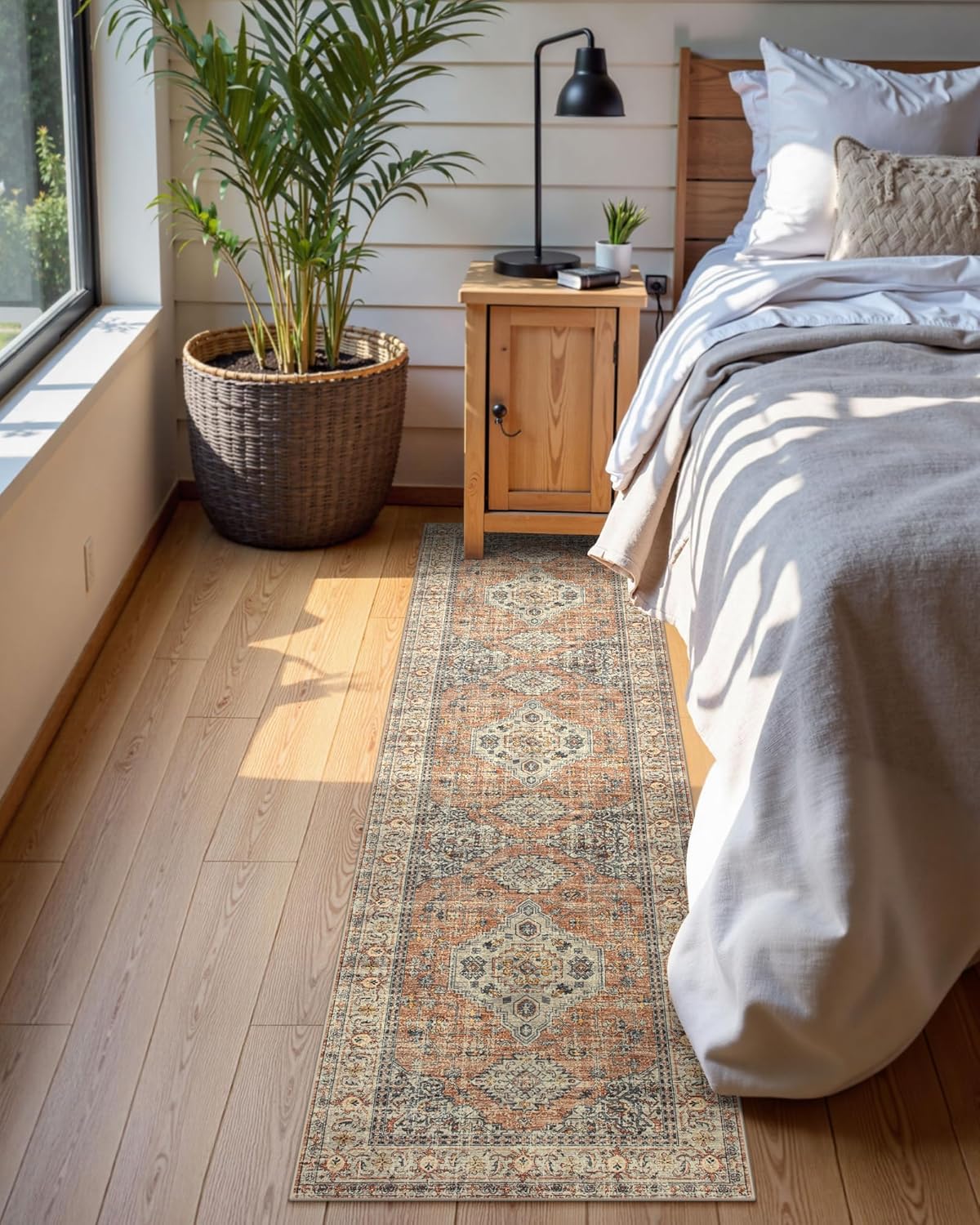 Lahome Oriental Washable Kitchen Runner Rug Non-Slip 2x8