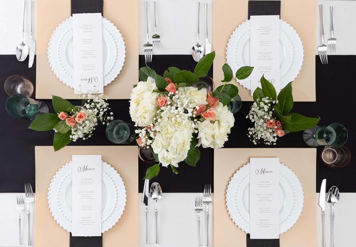 PLASTICPRO 32 Piece Plastic Dinner Plates Set