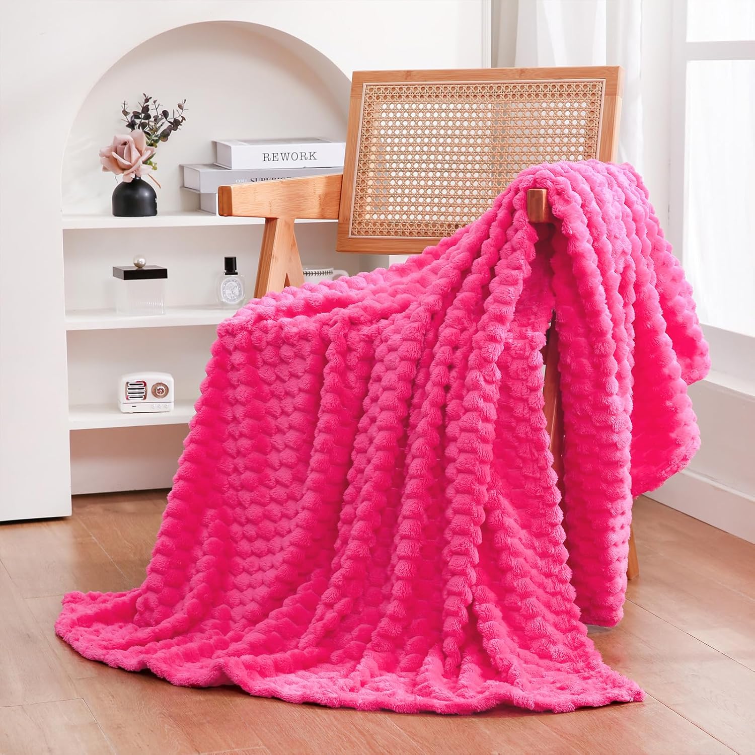 Puncuntex Hot Pink Throw Blanket 50x60 Inches