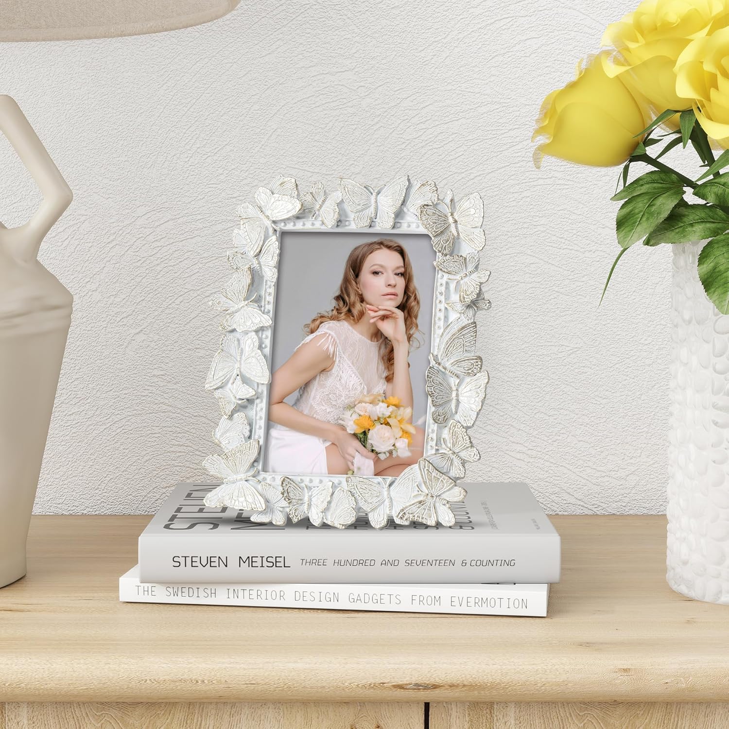 Axeman 4x6 Picture Frame with Tempered Glass and Butterfly Resin